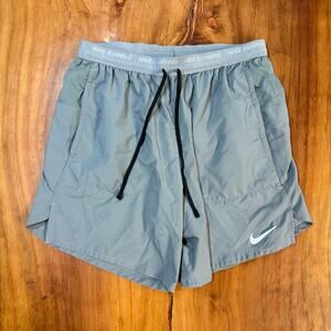 Nike Flex Stride Men's Shorts Medium Running lined Run Lightweight E14